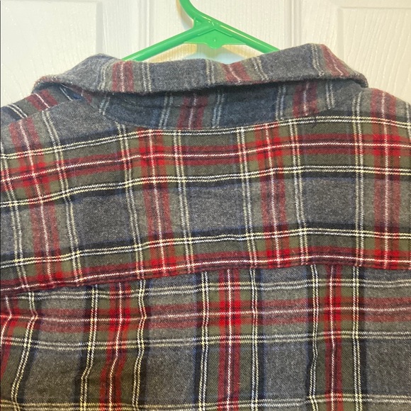 Women's LL Bean relaxed fit flannel - Picture 4 of 5